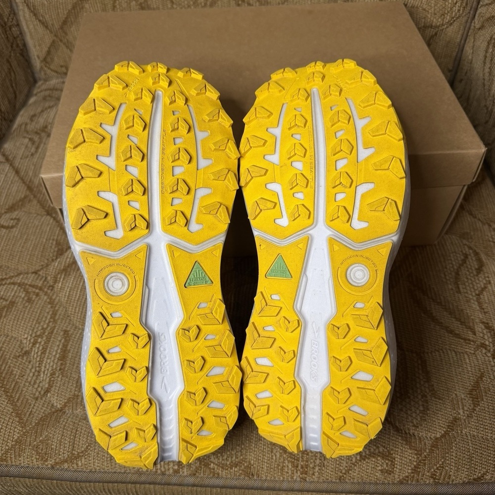 Brooks Caldera 7 Trail Running Shoes Womens 9.5 B Lunar Loft DNA 1204041B094 - Picture 8 of 10